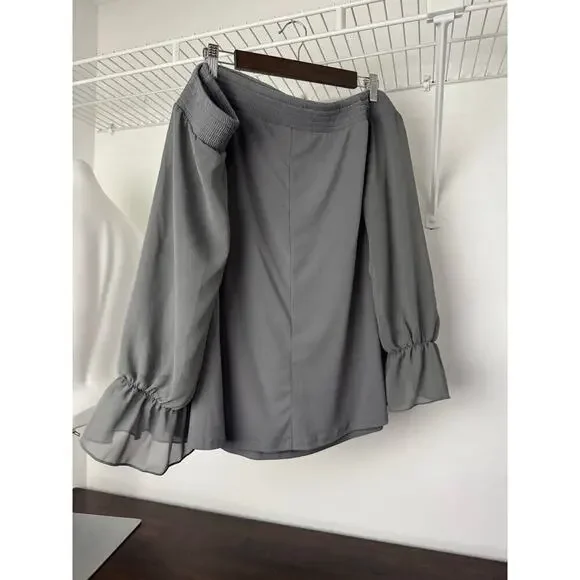 Torrid Off the Shoulder Blouse Size 3X Gray, Flowy NWT - Picture 10 of 12